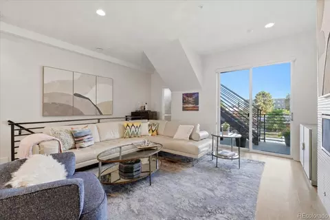 1714 Hooker St, Denver, CO 80204