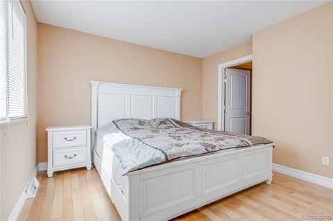 8689 E Doane Pl, Denver, CO 80231 photo 17