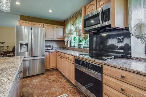 8689 E Doane Pl, Denver, CO 80231 photo 7