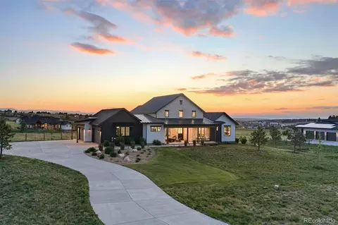 2433 Fox View Trl, Franktown, CO 80116