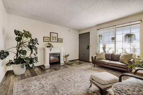 6414 Village Ln, Colorado Springs, CO 80918