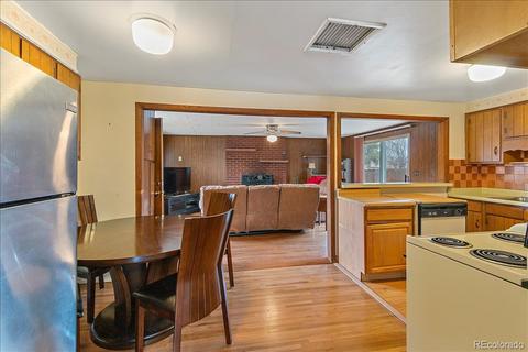 6827 W 53rd Pl, Arvada, CO 80002 photo 10