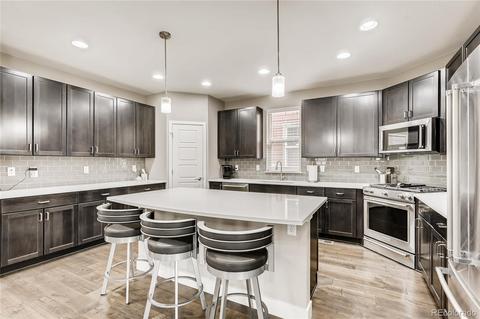 11278 E 25th Dr, Aurora, CO 80010 photo 4