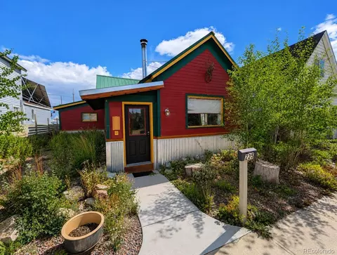 225 E 8th St, Leadville, CO 80461