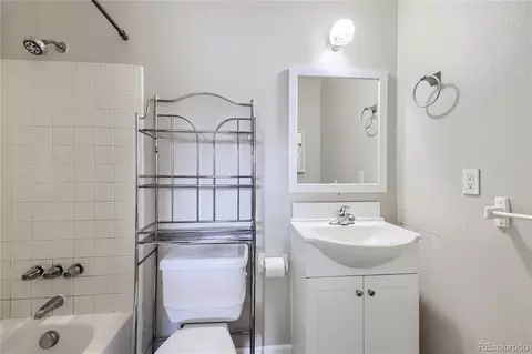 5153 Carson St, Denver, CO 80239 photo 10