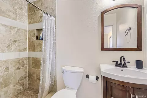 5153 Carson St, Denver, CO 80239 photo 7