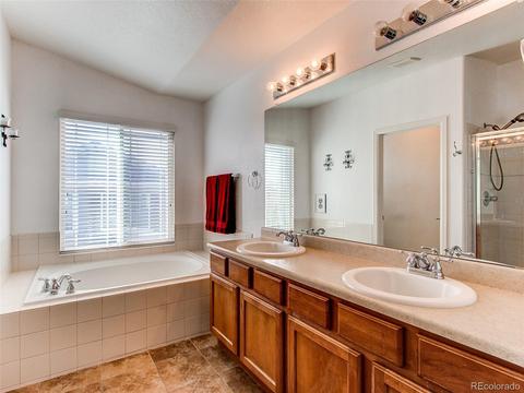 24685 E Chenango Dr, Aurora, CO 80016 photo 14