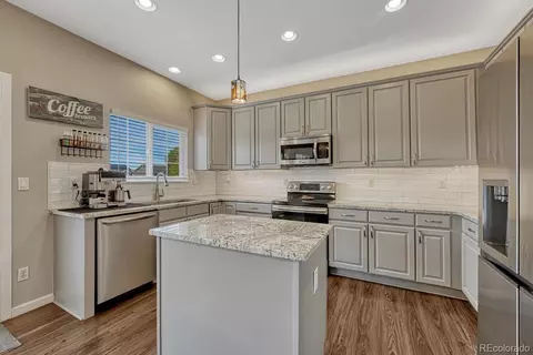 19014 E Vassar Dr, Aurora, CO 80013 photo 10