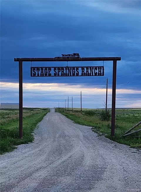 59765 E Crestline Pl, Strasburg, CO 80136