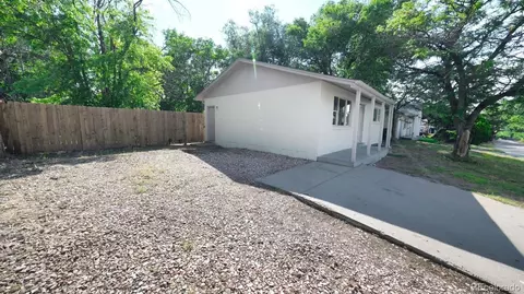 5507 Eagle St, Denver, CO 80239 photo 3