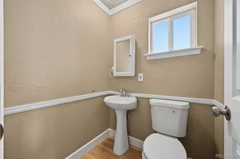 Bath - 141 Hiawatha Cir, Hartsel, CO 80449 photo 1 of 5
