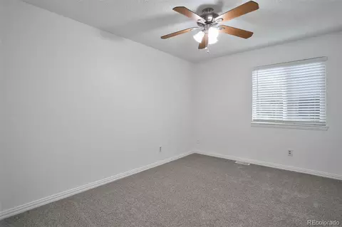 18585 E Greenwood Pl, Aurora, CO 80013 photo 27
