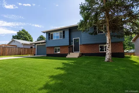 925 Arrawanna St, Colorado Springs, CO 80909
