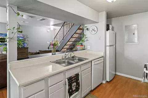 Kitchen - 1192 S Eagle Cir #C, Aurora, CO 80012 photo 5 of 5