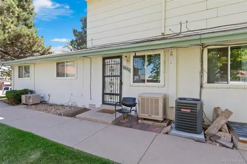 Exterior - 1192 S Eagle Cir #C, Aurora, CO 80012 photo 3 of 7