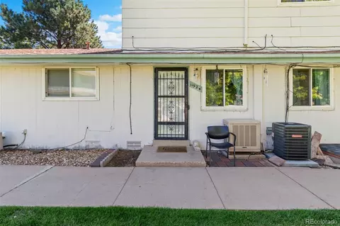 Exterior - 1192 S Eagle Cir #C, Aurora, CO 80012 photo 1 of 7