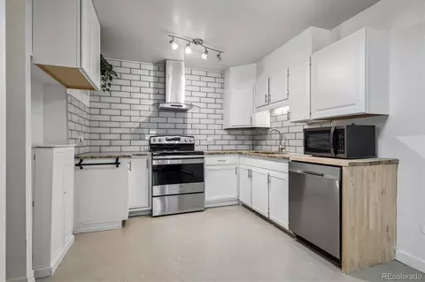 705 S Alton Way #6B, Denver, CO 80247