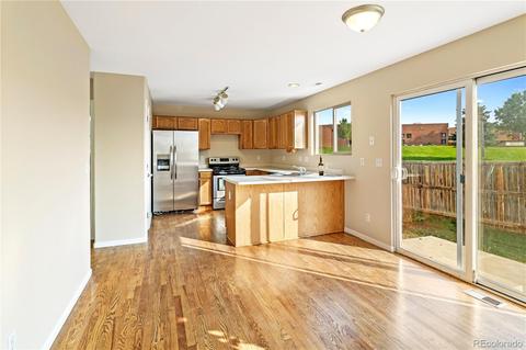 19568 E 18th Ave, Aurora, CO 80011 photo 8