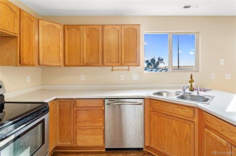 19568 E 18th Ave, Aurora, CO 80011 photo 14