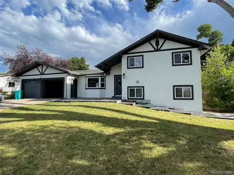 325 Diamond Dr, Fort Collins, CO 80525