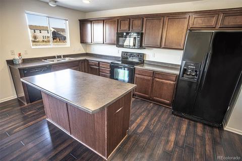 16165 E 54th Ave, Denver, CO 80239 photo 8