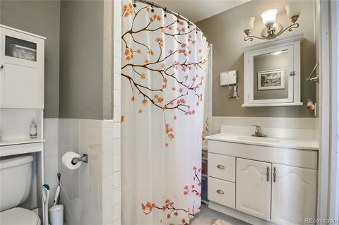 18964 E 16th Pl, Aurora, CO 80011 photo 17