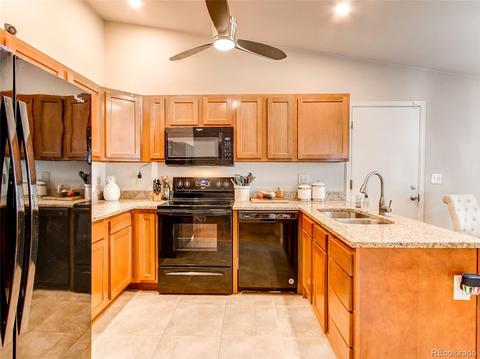5154 Sable St, Denver, CO 80239 photo 6