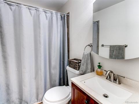 5154 Sable St, Denver, CO 80239 photo 9