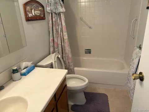 Bath - 13626 E Bates Ave #210, Aurora, CO 80014 photo 1 of 2