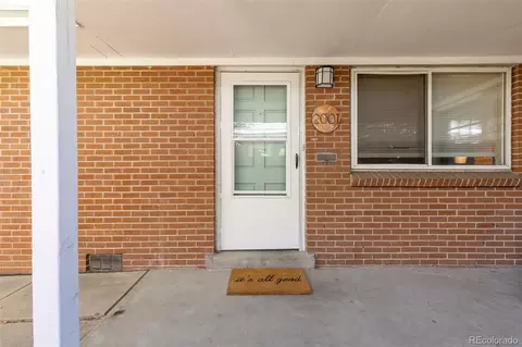 Exterior - 2001-2005 Lamar St, Edgewater, CO 80214 photo 3 of 8