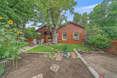 1014 8th St, Golden, CO 80401