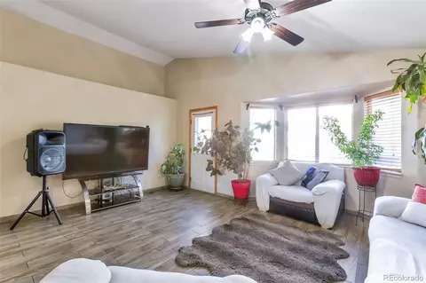 5106 Eagle Ct, Denver, CO 80239 photo 13