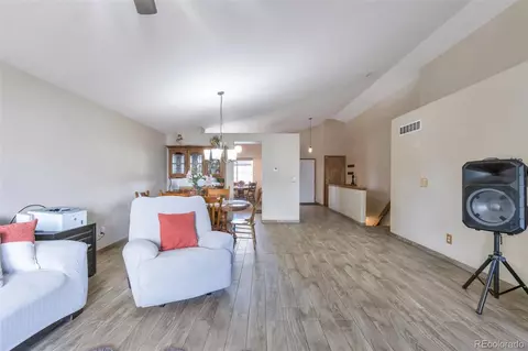 5106 Eagle Ct, Denver, CO 80239 photo 15