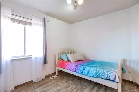 5106 Eagle Ct, Denver, CO 80239 photo 25