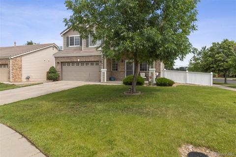 19791 E 58th Pl, Aurora, CO 80019 photo 2