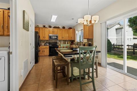19791 E 58th Pl, Aurora, CO 80019 photo 8