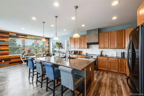 15206 W 93rd Ave, Arvada, CO 80007