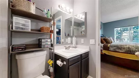 Bath - 3658 S Laredo St #E, Aurora, CO 80013 photo 2 of 4