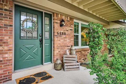 6880 E Appleton Cir, Centennial, CO 80112 photo 2