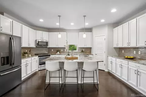 Kitchen - 11500 E 26th Ave, Aurora, CO 80010 photo 4 of 4