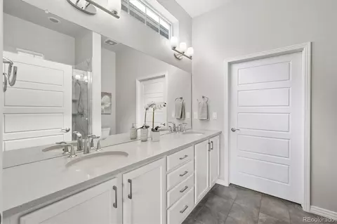 Bath - 11500 E 26th Ave, Aurora, CO 80010 photo 1 of 4