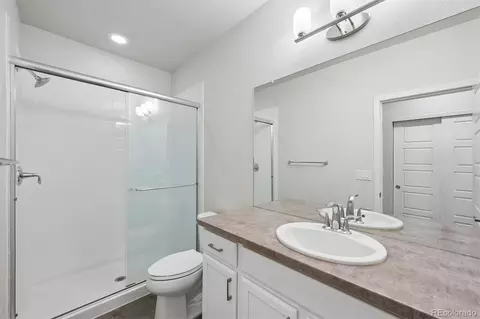 Bath - 11500 E 26th Ave, Aurora, CO 80010 photo 4 of 4
