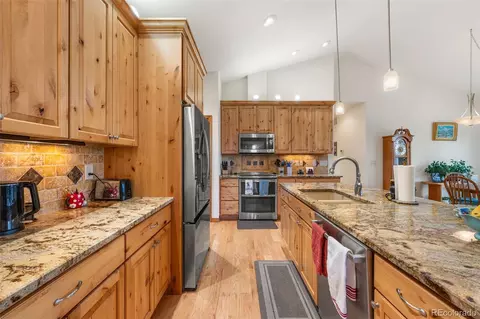 Kitchen - 6684 E 162nd Ave, Brighton, CO 80602 photo 5 of 6