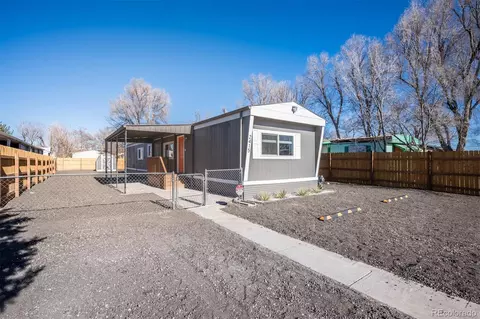 2415 Alia Ct, Pueblo, CO 81004