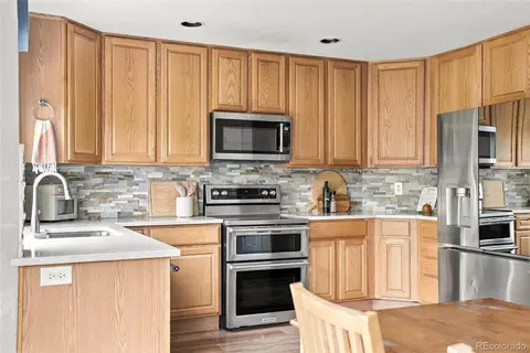 Kitchen - 5893 E 129th Ave, Thornton, CO 80602 photo 5 of 6