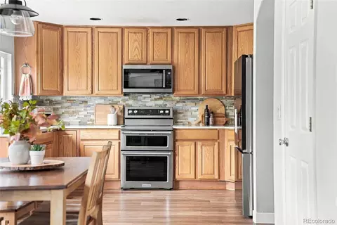 Kitchen - 5893 E 129th Ave, Thornton, CO 80602 photo 2 of 6