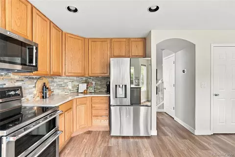 Kitchen - 5893 E 129th Ave, Thornton, CO 80602 photo 3 of 6