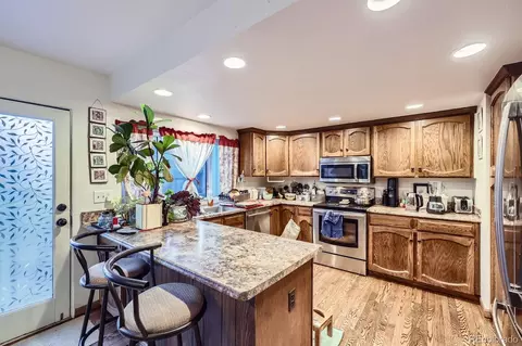Kitchen - 7920 E Phillips Cir, Centennial, CO 80112 photo 1 of 2