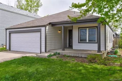 18946 E 22nd Pl, Aurora, CO 80011 photo 2