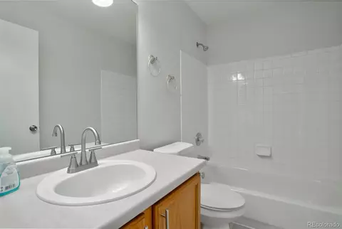 18946 E 22nd Pl, Aurora, CO 80011 photo 10